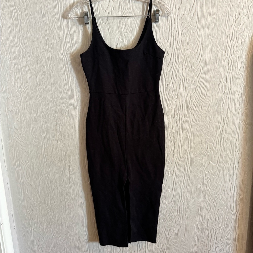 Windsor Black Scoop Neck Midi Dress